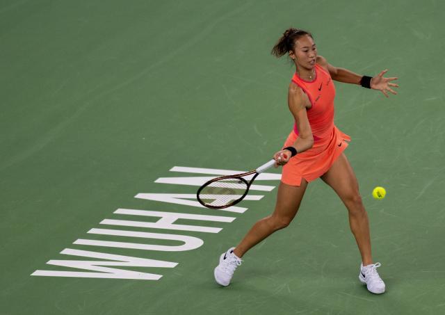 1728532987602090589.jpg (体育)(26)网球——武汉公开赛:郑钦文晋级XxjpseC007247_20241009_PEPFN0A001.jpg