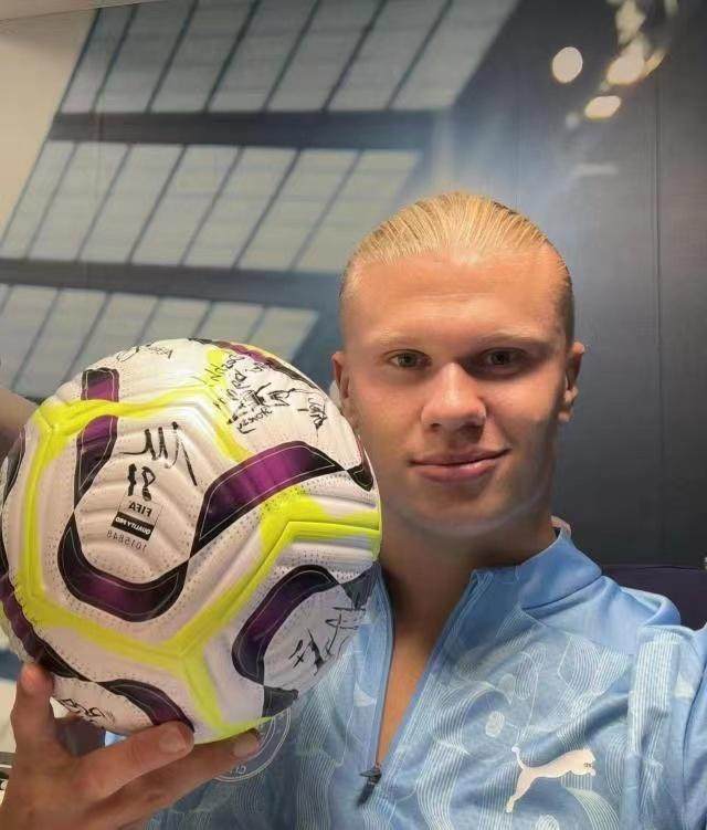 1724609921299099502.jpg d973b59b93187cb02bf3dbd4b368c49.jpg